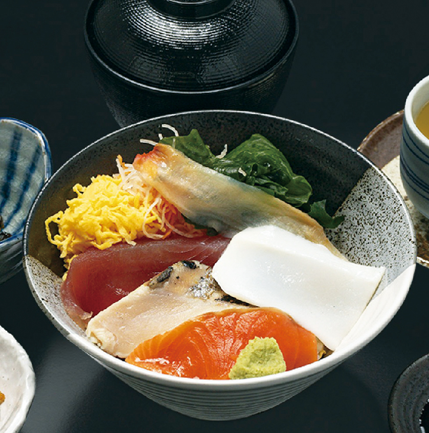 【4/12-6/28】道の駅田原めっくんはうす 海鮮丼とおばんざいおかわり自由の昼食と伊良湖♨日帰り入浴